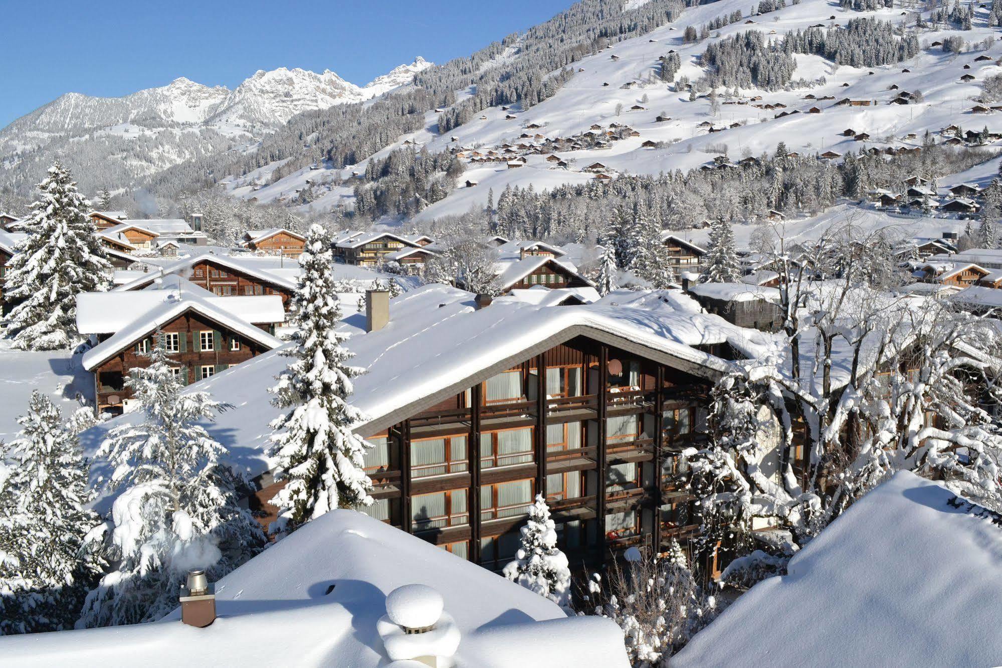 Hotel Kreuz Lenk Esterno foto